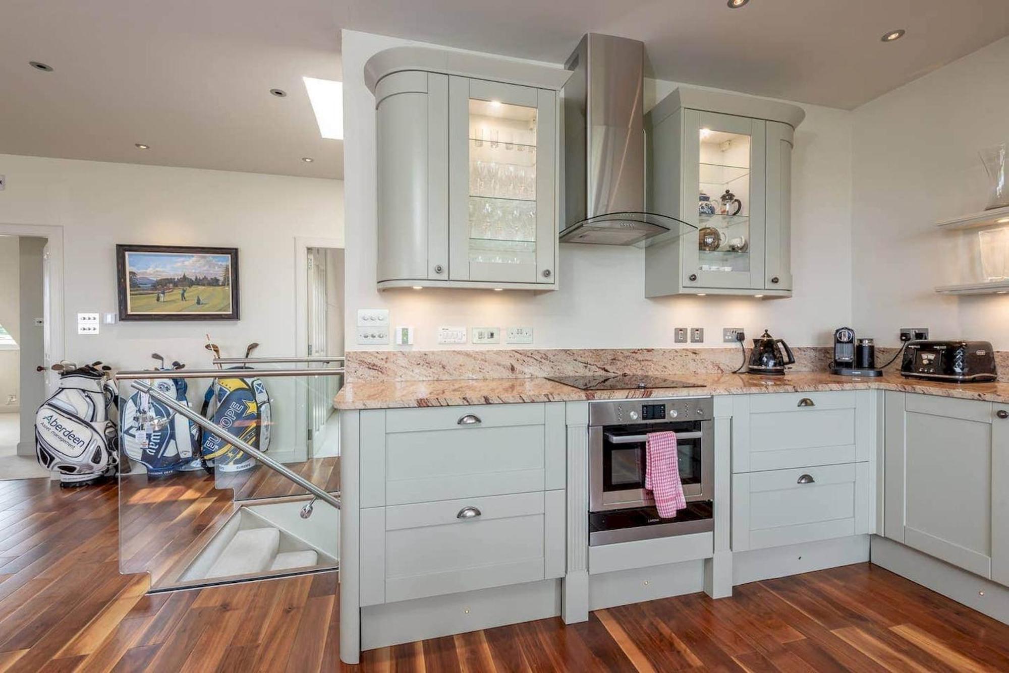 Gillespie - Spectacular Penthouse Apartment St Andrews